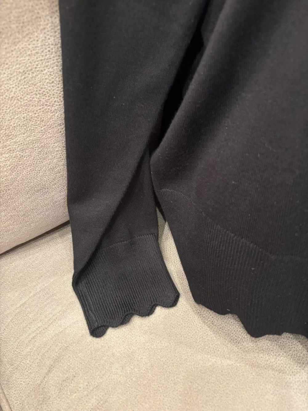 Black Scallop-Edge V-Neck Button Cardigan - Women's Sweater - Picture 3 of 6